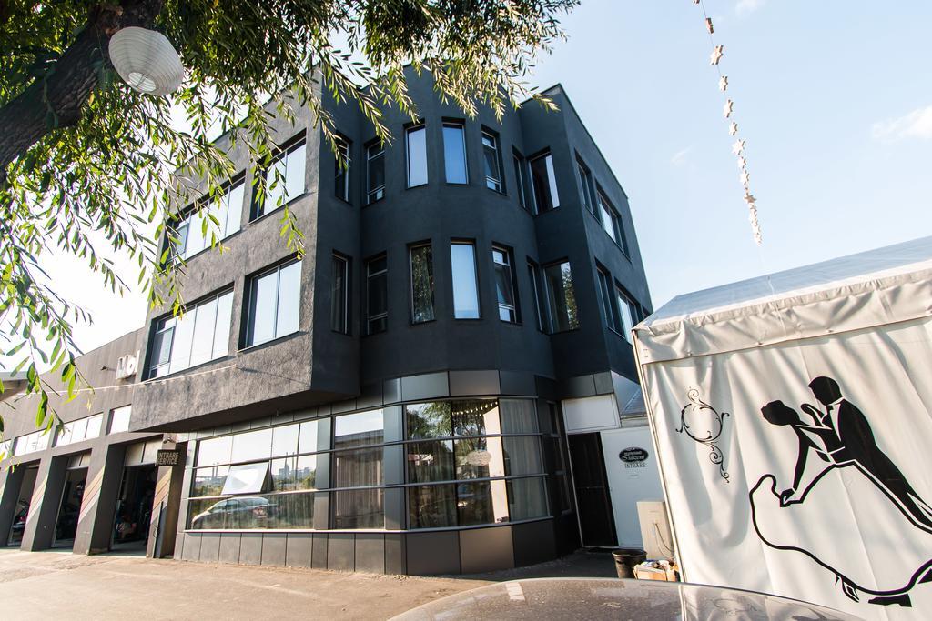 Zolotko Apartment Galati  Ngoại thất bức ảnh