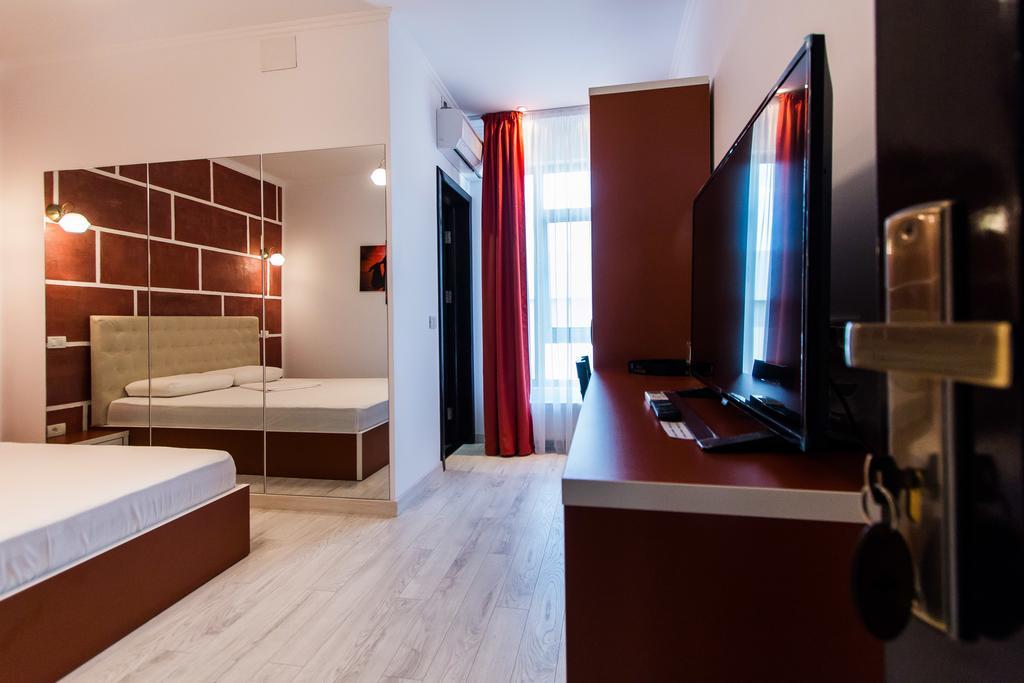 Zolotko Apartment Galati  Ngoại thất bức ảnh
