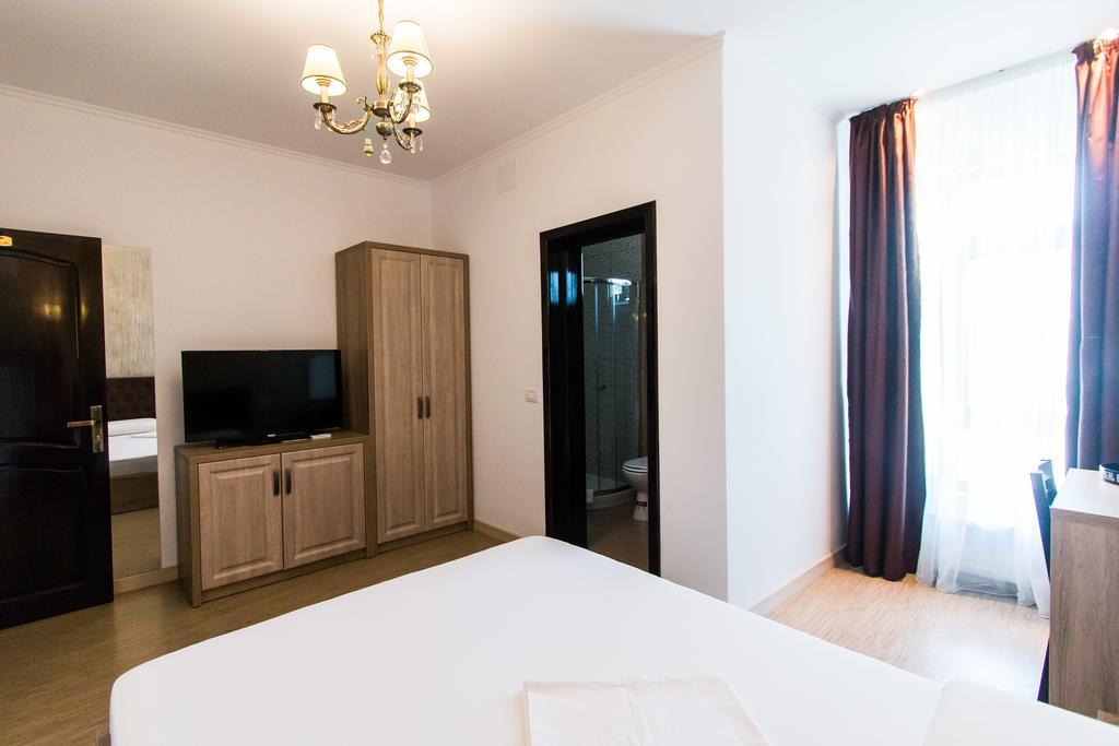 Zolotko Apartment Galati  Ngoại thất bức ảnh