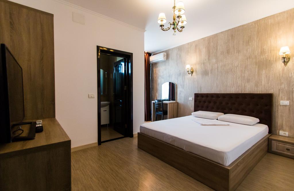 Zolotko Apartment Galati  Ngoại thất bức ảnh